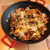 Paella de mariscos frescos